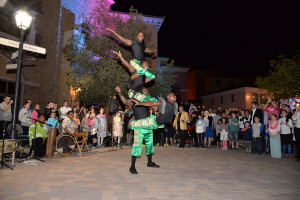 acrobats